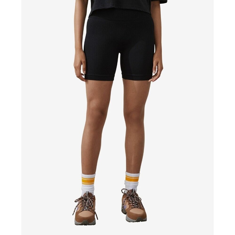 One Step Up Women's Size L Seamless Ribbed Bike Shorts in Black NWT II220AFA